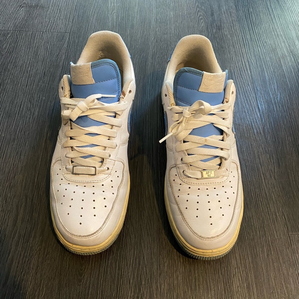Cream Blue and White Air Force One - Picture 2 of 4